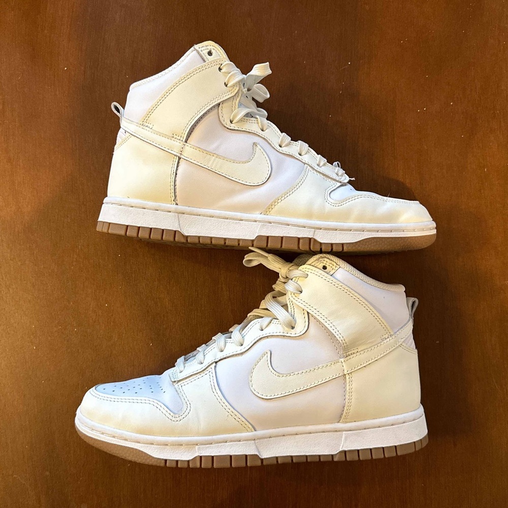 Womens Dunk High Sail Gum sz 8